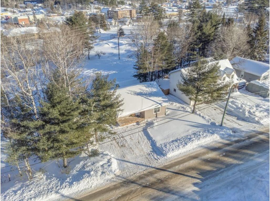 Holiday home The Artistry I Sled In & Sled Out I Riverside I Tv