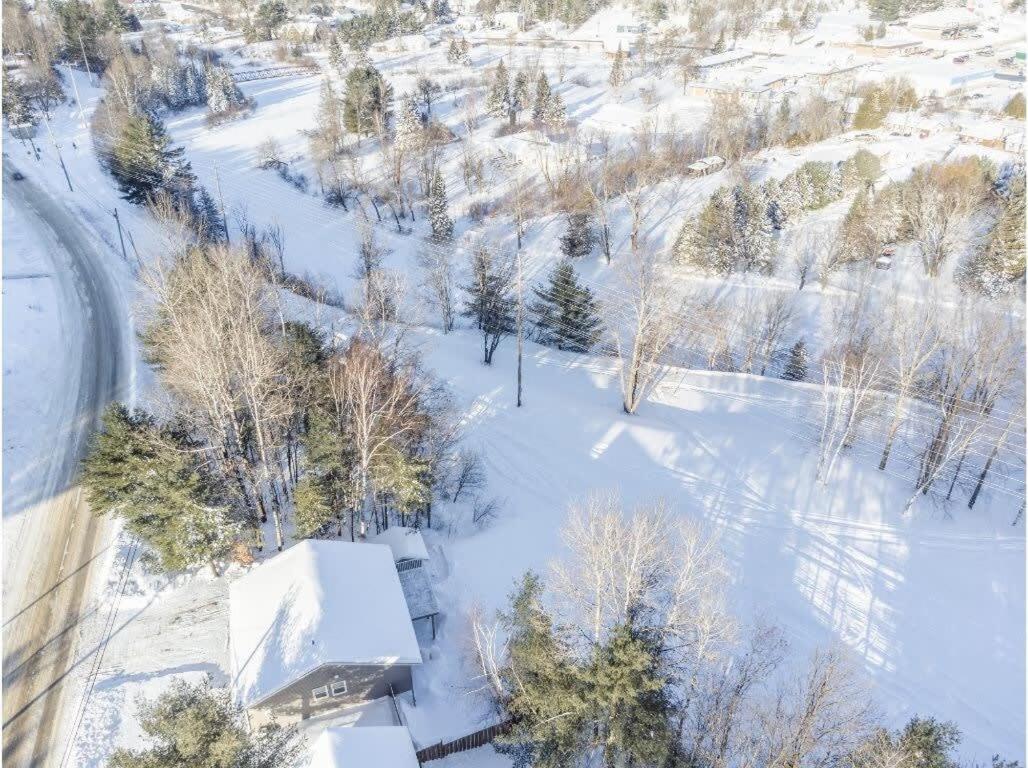 Holiday home The Artistry I Sled In & Sled Out I Riverside I Tv Bancroft